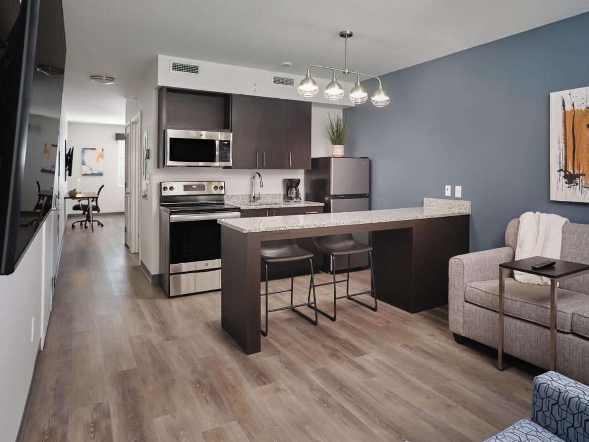 Stayapt Suites Greenville-Greer/Bmw Экстерьер фото